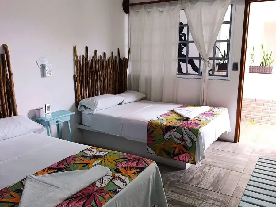 Acceso a terraza privada desde habitación de Hotel Nautilus en Tecolutla